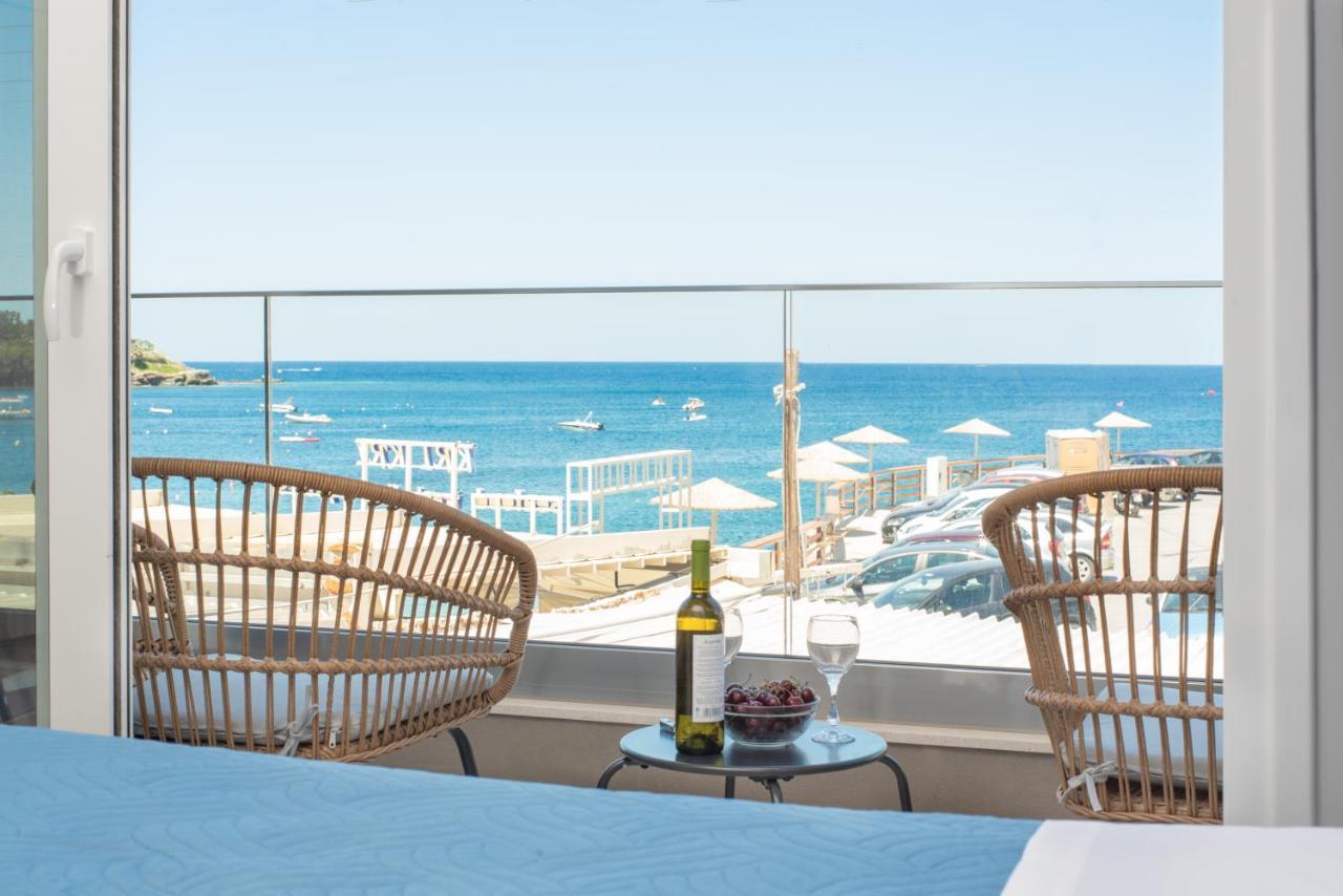 Mk Summer Breeze Luxury Apartments 阿齐亚·佩拉加 外观 照片