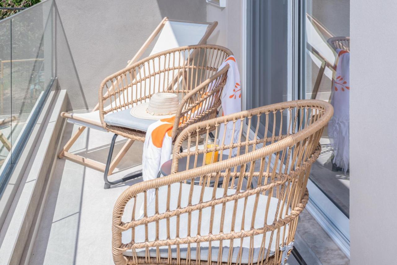 Mk Summer Breeze Luxury Apartments 阿齐亚·佩拉加 外观 照片