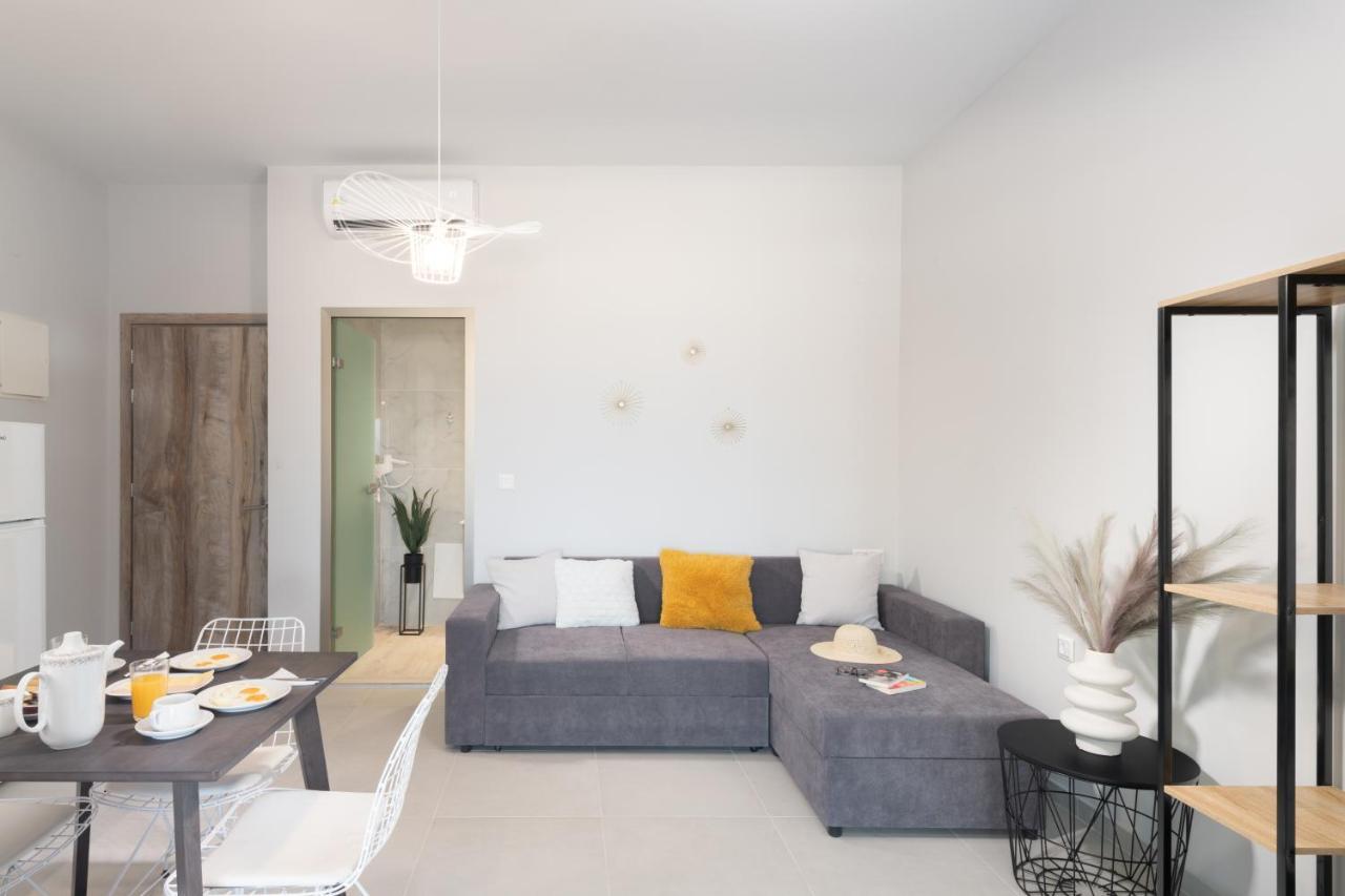 Mk Summer Breeze Luxury Apartments 阿齐亚·佩拉加 外观 照片
