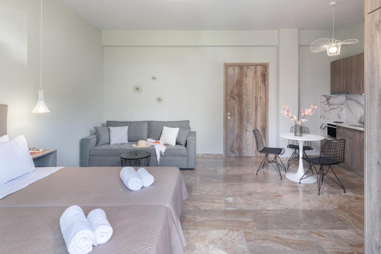 Mk Summer Breeze Luxury Apartments 阿齐亚·佩拉加 外观 照片